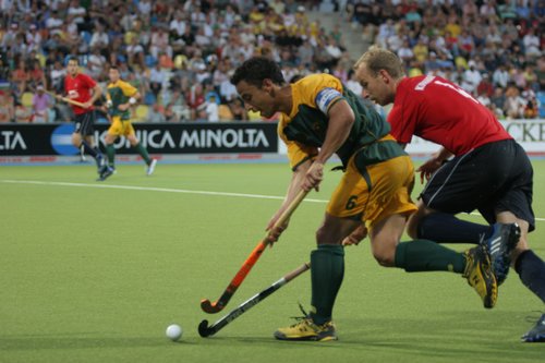 © Herbert Bohlscheid (www.sportfoto.tv) / Wolfgang Quednau (www.hockeyimage.net)