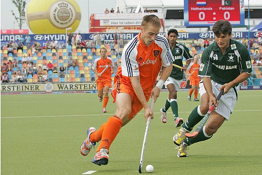 © Herbert Bohlscheid (www.sportfoto.tv) / Wolfgang Quednau (www.hockeyimage.net)